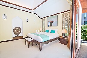 Tropicana Pool Villa