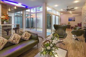 Tropicana Pool Villa