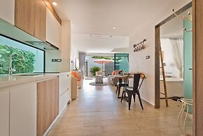 Tropicana Pool Villa