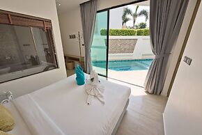 Tropicana Pool Villa