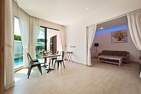 Tropicana Pool Villa