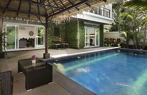 Tropicana Pool Villa