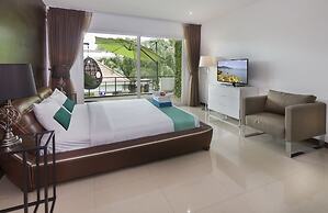 Tropicana Pool Villa