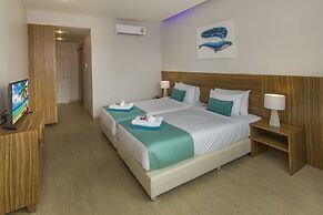 Tropicana Pool Villa