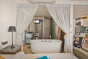 Tropicana Pool Villa