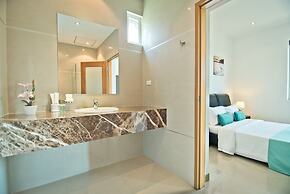 Tropicana Pool Villa