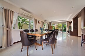 Tropicana Pool Villa