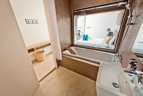 Tropicana Pool Villa