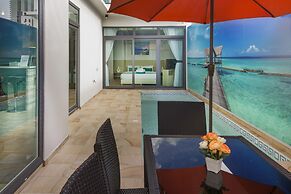 Tropicana Pool Villa