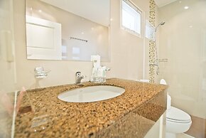 Tropicana Pool Villa