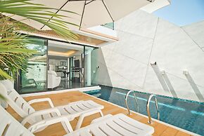 Tropicana Pool Villa