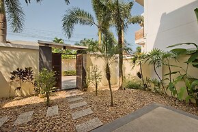 Tropicana Pool Villa