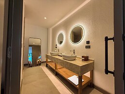 Cape Bodrum Luxury Hotel & Beach