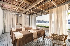 Cape Bodrum Luxury Hotel & Beach