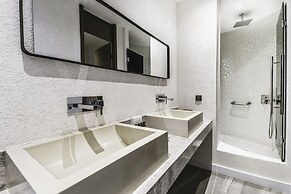 Cape Bodrum Luxury Hotel & Beach