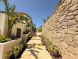 Cape Bodrum Luxury Hotel & Beach