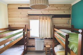 Good Feeling Hostel & Guesthouse