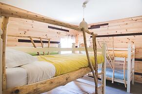 Good Feeling Hostel & Guesthouse