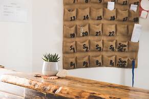 Good Feeling Hostel & Guesthouse