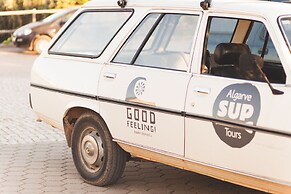 Good Feeling Hostel & Guesthouse