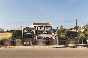 Good Feeling Hostel & Guesthouse