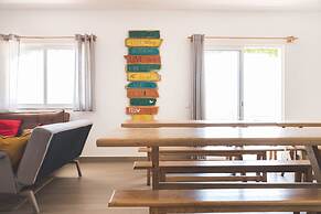 Good Feeling Hostel & Guesthouse