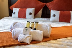 Fallsway Apartments Burley Court