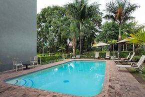 Fallsway Apartments Burley Court