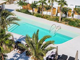 Axel Beach Mykonos - Adults Only