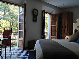 Del Carmen Concept Hotel