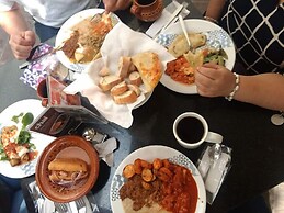 Del Carmen Concept Hotel