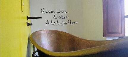 Del Carmen Concept Hotel