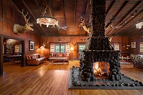 Saguaro Lake Guest Ranch