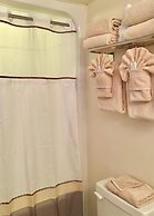 Top Mast Resort
