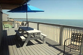 Top Mast Resort