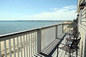 Top Mast Resort