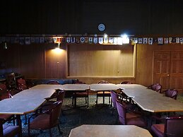 The Ritz Cafe and Motor Inn