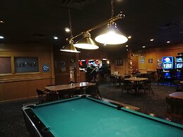 The Ritz Cafe and Motor Inn