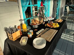 Ala Kai Bed & Breakfast