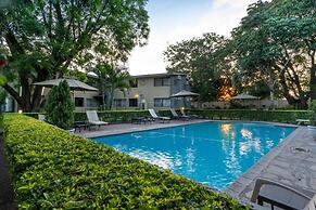 Fallsway Apartments Louden Court