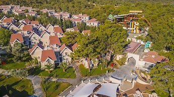 Long Beach Club Nature