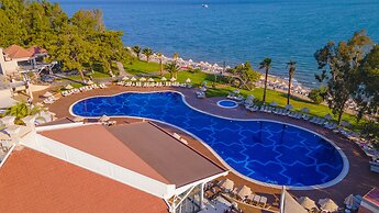 Long Beach Club Nature