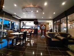 Maneerote Hotel Surin