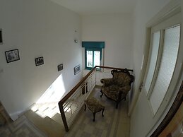 Auberg-Inn Guesthouse