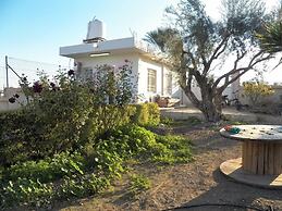 Auberg-Inn Guesthouse