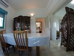 Auberg-Inn Guesthouse