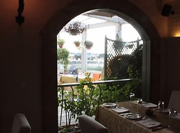Hotel Beach Garden