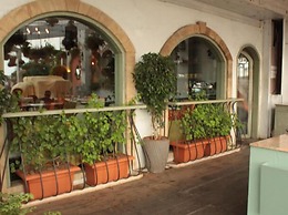 Hotel Beach Garden