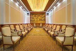 FLC Luxury Hotel Samson