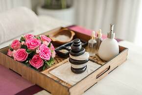 FLC Luxury Hotel Samson